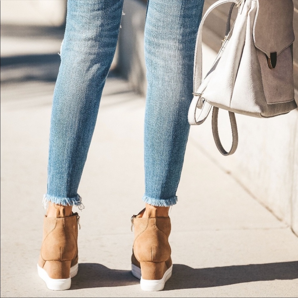 🔥LAST 1🔥Wedge Sneaker -TAN ONLY - Picture 7 of 7